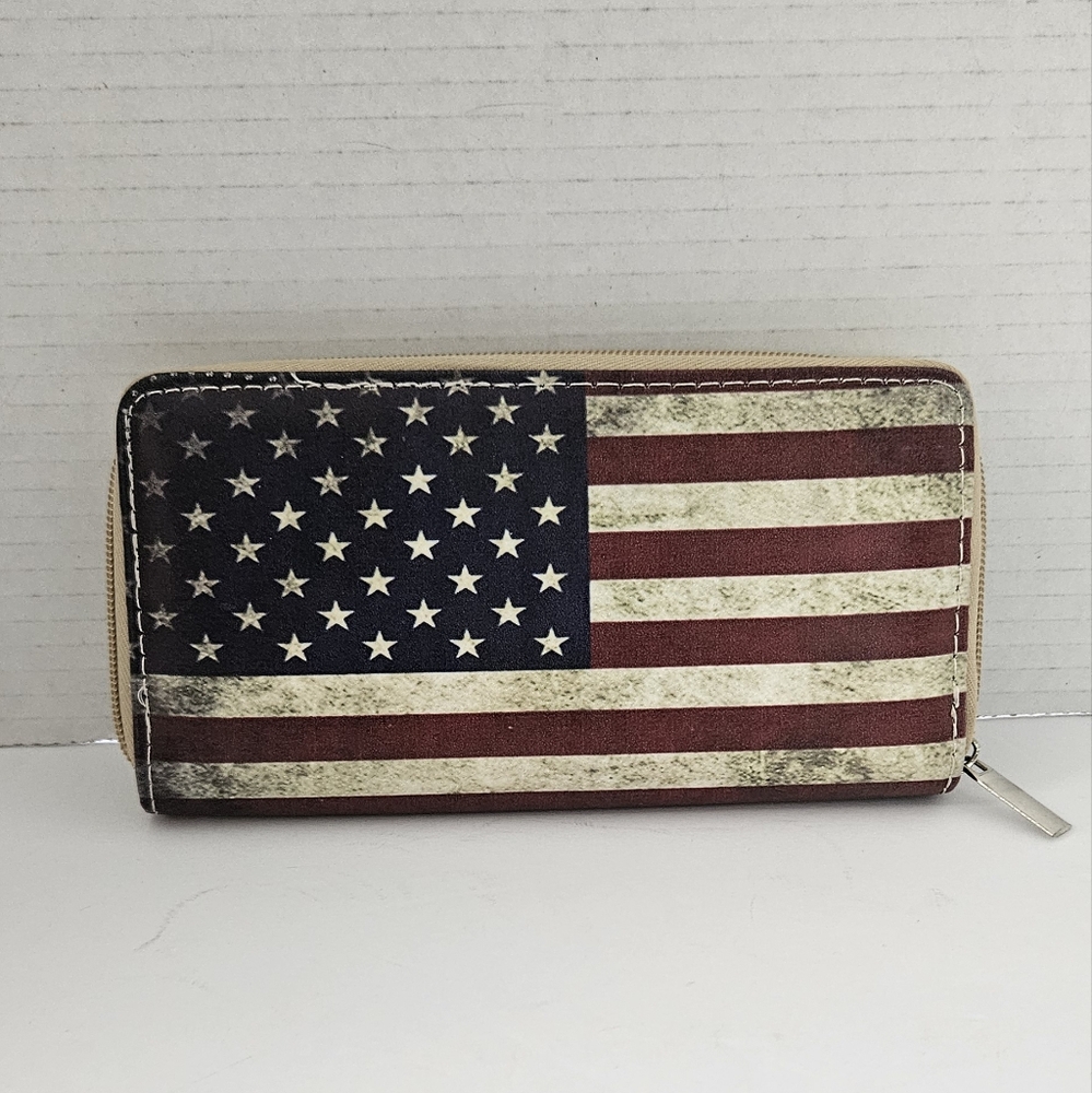 American Flag zip around wallet